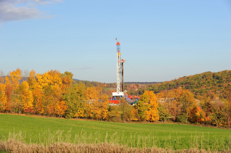 Advanced Drilling Fluids and Completion Designs
