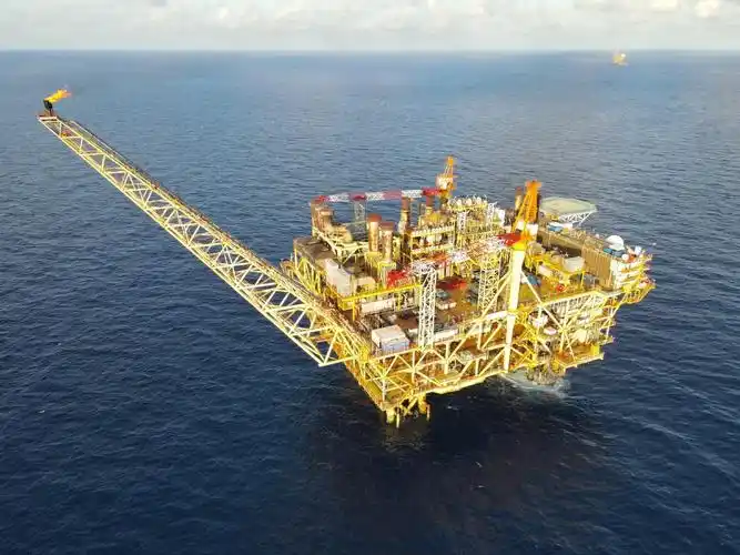 Global Trends in Associated Gas Recovery at Sea 2 Global Trends in Associated Gas Recovery at Sea